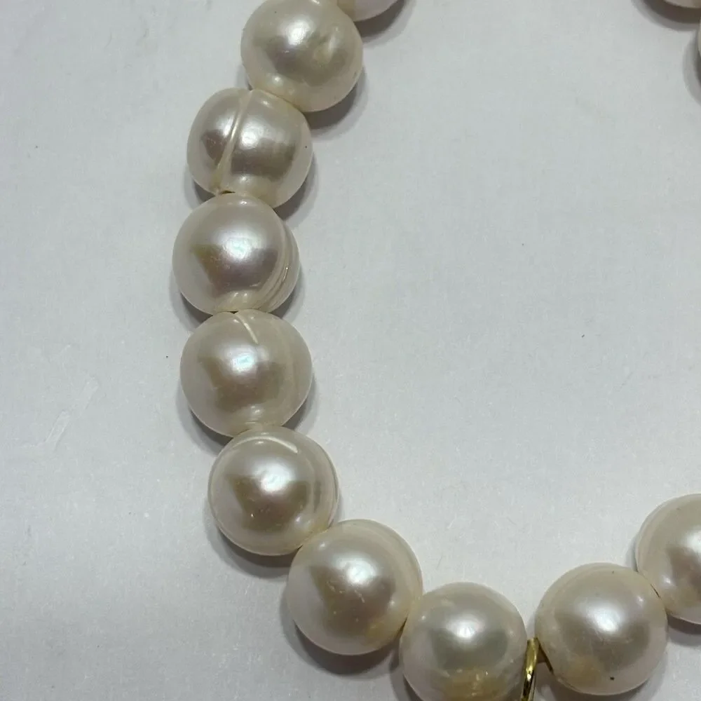 Mary Caroline Spano Light of the World Pearl Bracelet